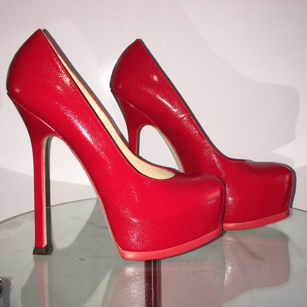 🔥🔥YSL red patten leather pumps size 37.5 🔥🔥